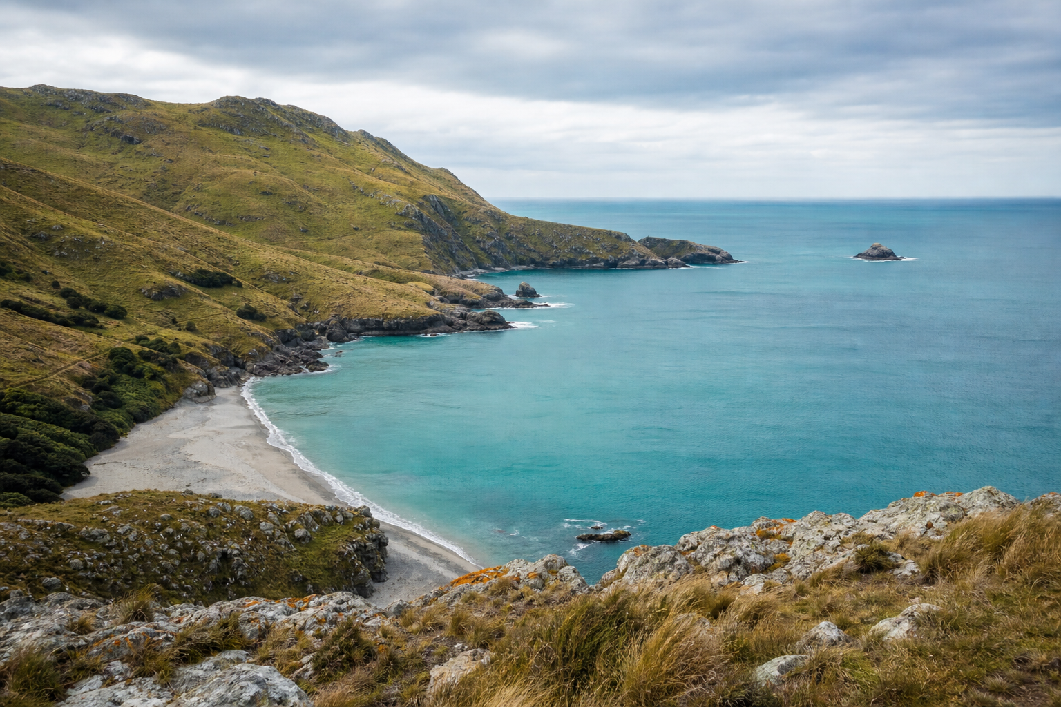 The coastline of Banks Peninsula near Christchurch, New Zealand